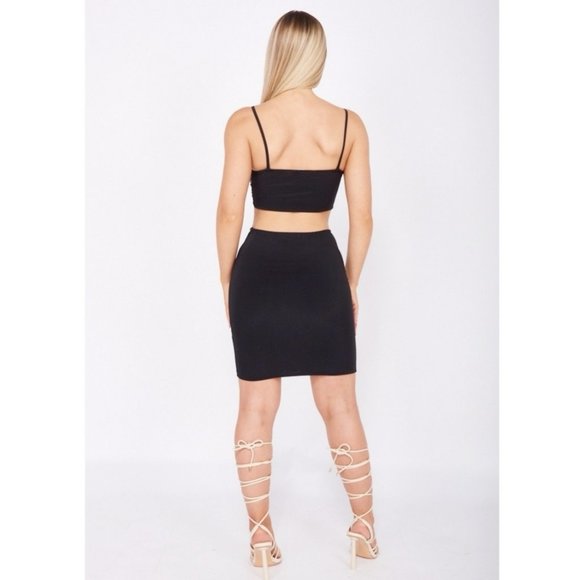 Black Sleeveless V-Neck Cutout Bodycon Mini Dress - Picture 4 of 13
